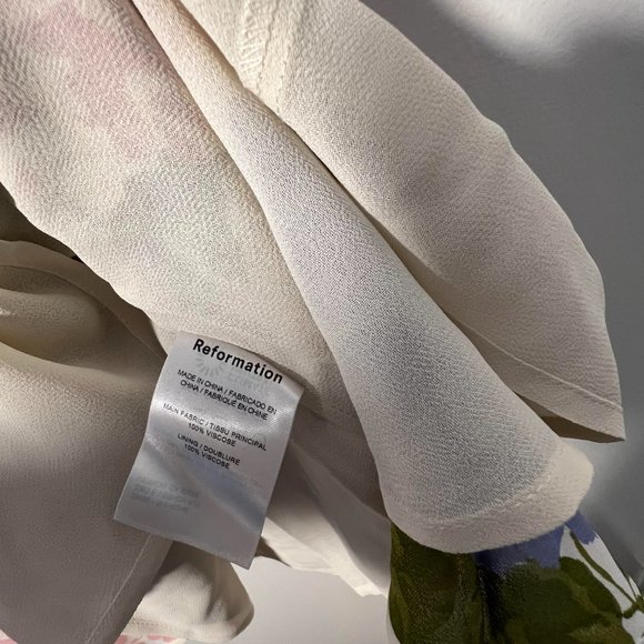 🥳🥳SALE🥳🥳Reformation Niara Dress in Donna - Picture 10 of 13